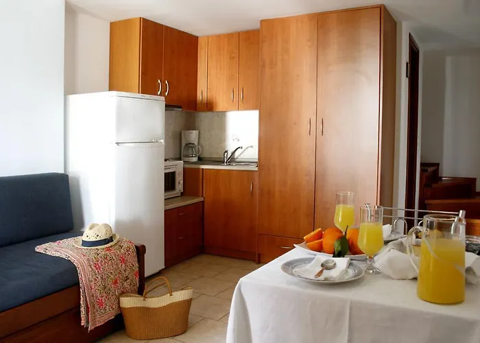 Lägenhet Zouzoulas Filoxenia - Koralia Milina