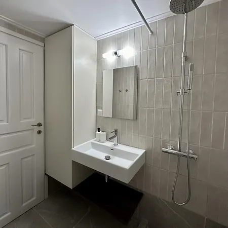 Apartamento Zouzoulas Filoxenia - Koralia Milína